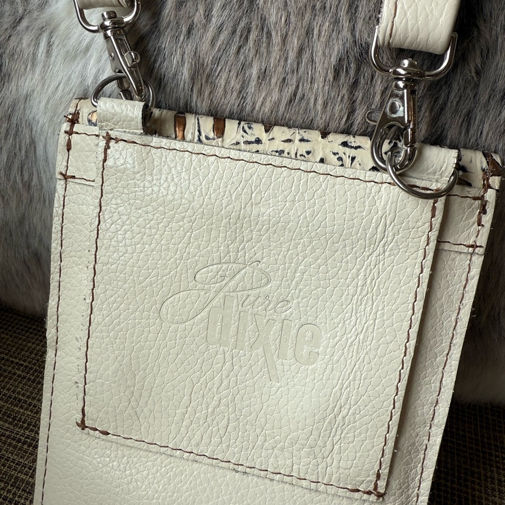 Sue Mini Crossbody w/ 2 removable patches from Pure Dixie - Picture 7 of 11